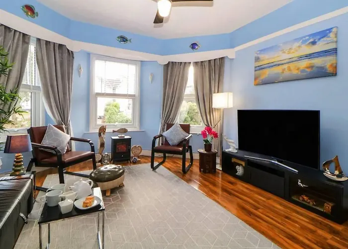 English Riviera Coastal Holiday Home In Devon Uk