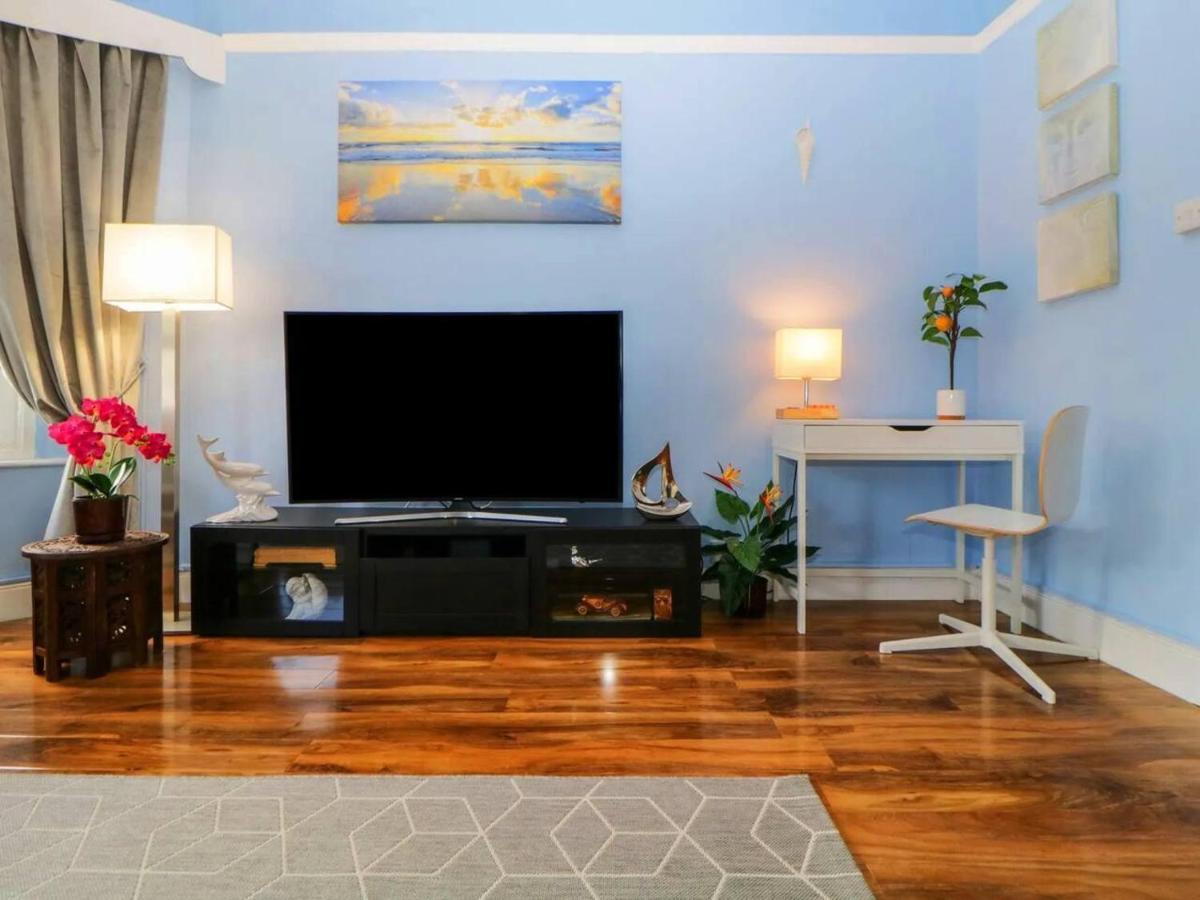 Riviera Coastal In Devon Uk Apartment