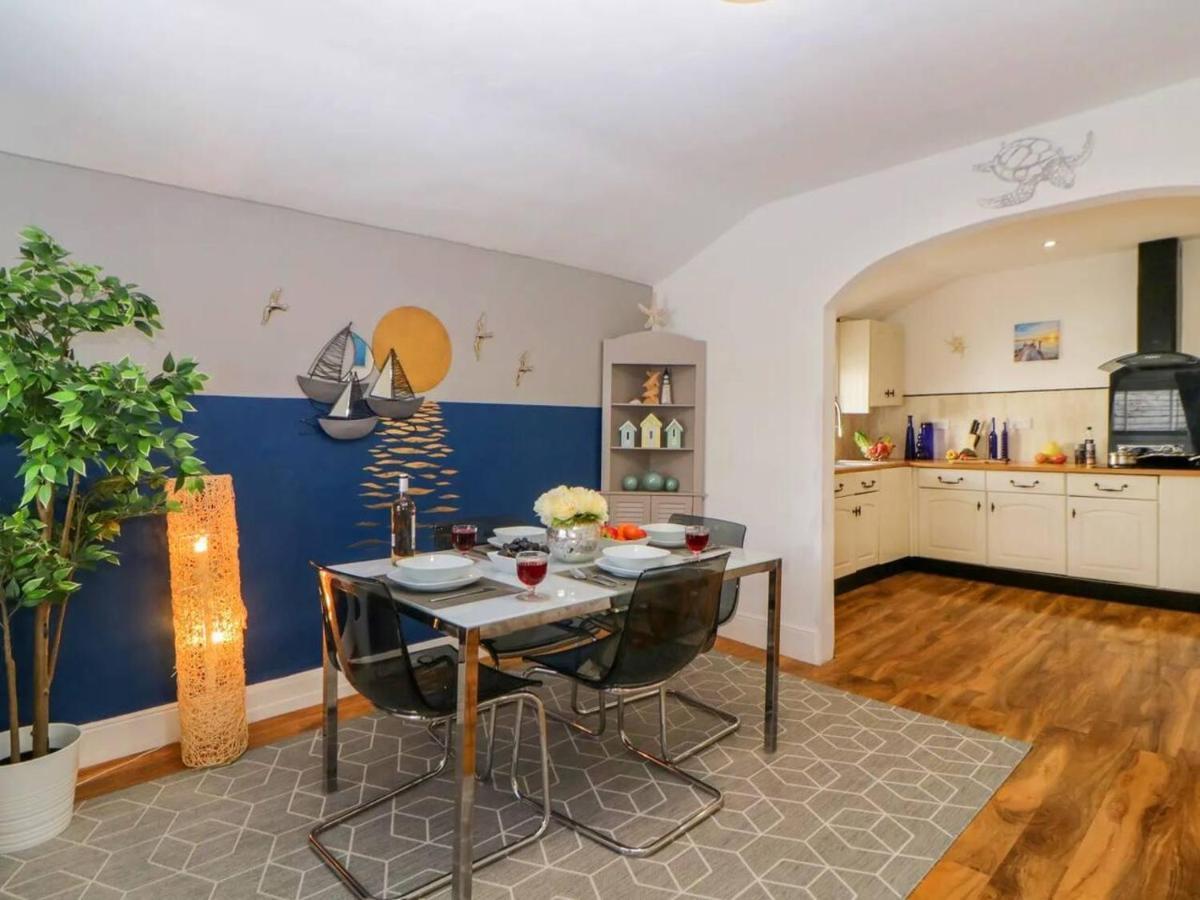 Riviera Coastal In Devon Uk Apartment Paignton