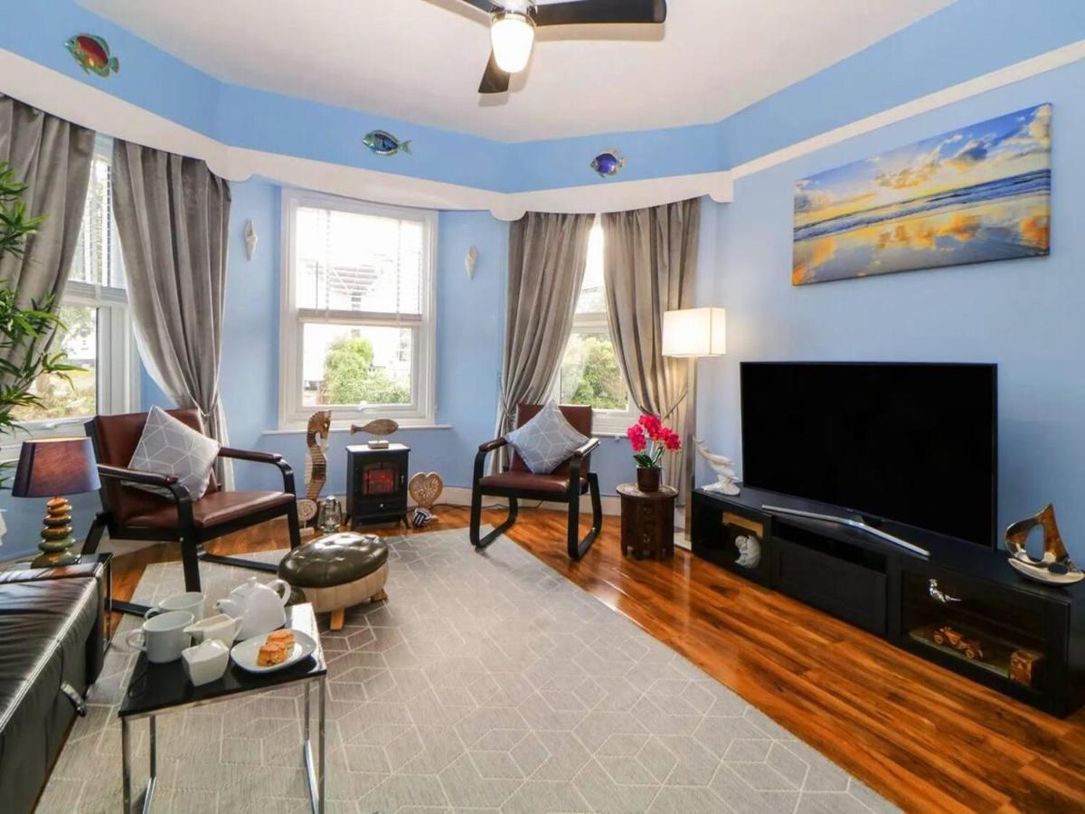 Riviera Coastal In Devon Uk Apartment