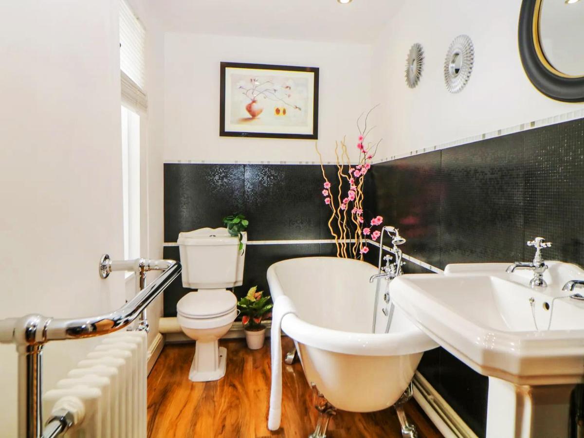 Apartment Riviera Coastal In Devon Uk